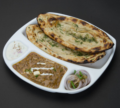 Amritsari Plain Chur Chur Naan Platter