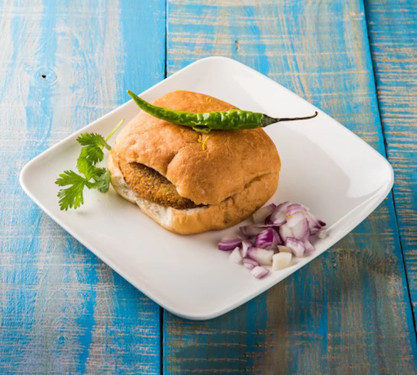 Mix Paneer Double Cheese Loaded Vada Pav