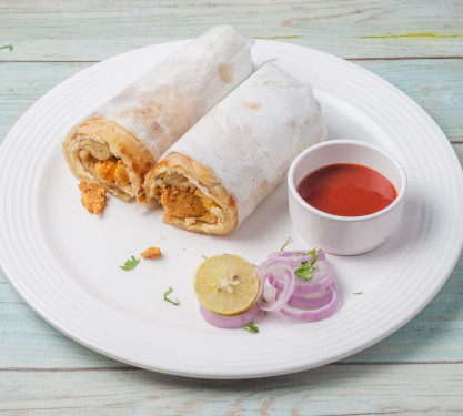 Kali Mirchi Chicken Roll