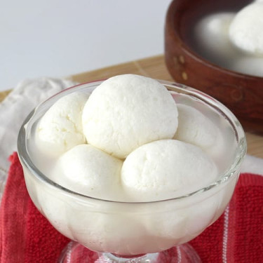 Bangali Rasgulla (1 Pc)