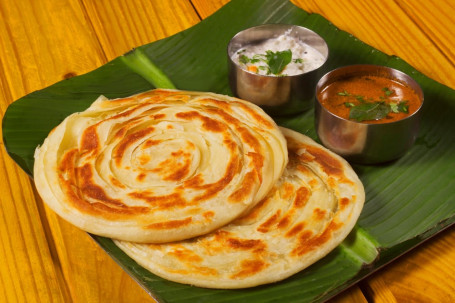 Paratha With Veg Kurma