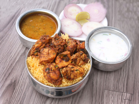 Chicken Fry Biryani (1200 Ml)