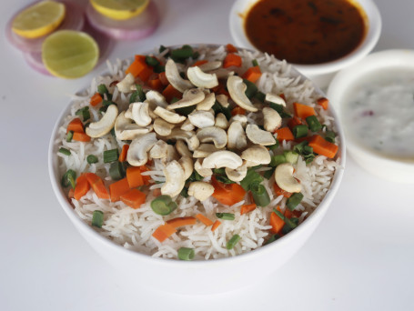 Kaju Fried Rice Pure Veg