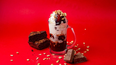 Fudgy Brrownie Desire Sundae