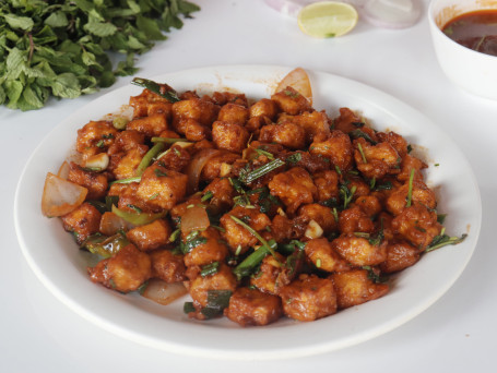 Chilli Paneer (500 Ml Box)