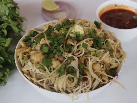 Chicken Noodles (1200 Ml Box)