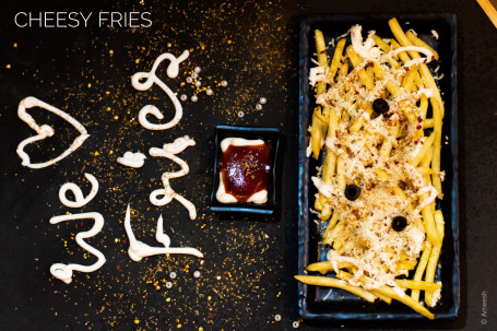 Makhani Loaded Fries