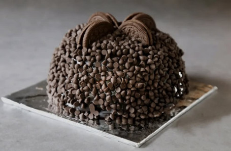 Chocolicious Oreo Cake (600+Gms)