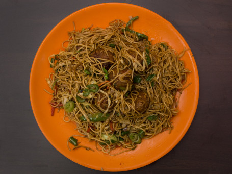 Manchurian With Noodles (Mixed)