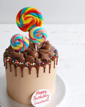 Lollipop Candies Cake-500Gms