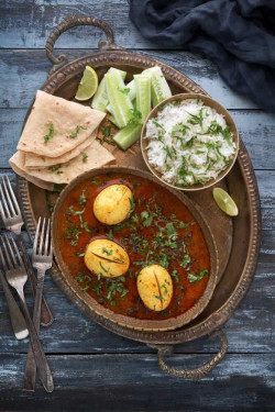 Egg Curry+4 Tawa Roti+Rice+Salad