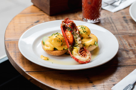The High Society Lobster Benedict (Cr) (E) (G) (D)