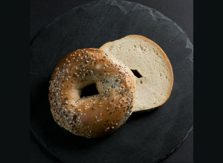 Alles In Einem Bagel