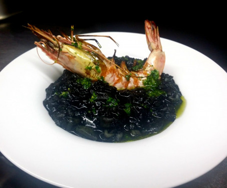 Arroz Negro, Prawns, Mussels