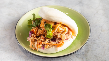 Crispy Drunken Chicken Bao