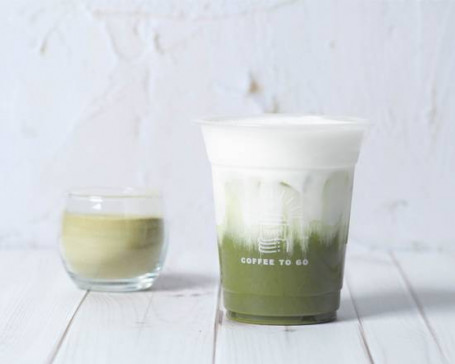 Mǒ Chá Ōu Lěi Milch-Matcha