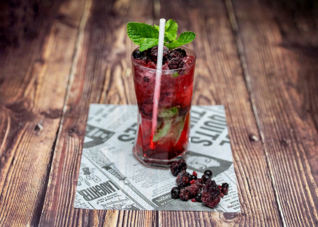 Mixed Berries Mojito