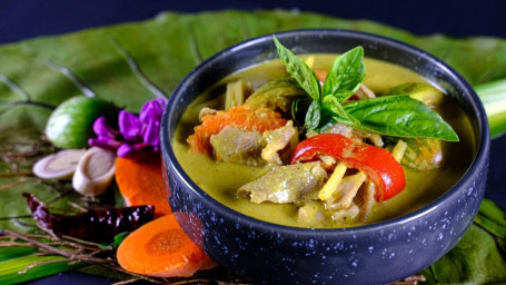 Green Curry Pork (V)