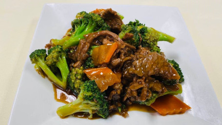 B11. Beef W. Broccoli