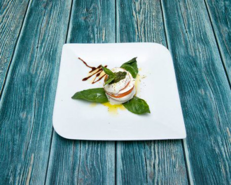 Caprese Al Bacio