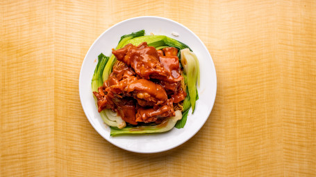 Dried Stir Fried Beef With Flat Rice Noodle