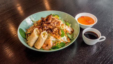 Vermicelli With Pork, Prawn Spring Roll