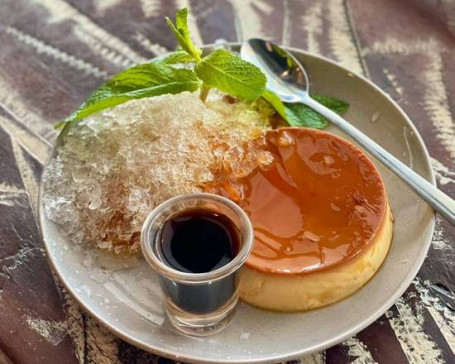 Creamy Caramel Flan Cake