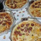 3 Pizzas G Com Borda Recheada