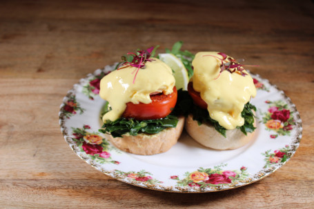 Egg Florentine (Spinach Tomato)