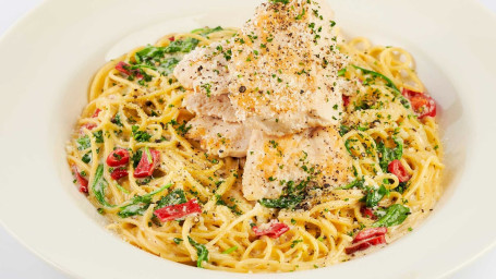 Mittagessen Cacio E Pepe Pasta Mit Hühnchen