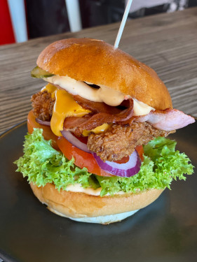 Thuggs Fried Chicken Burger