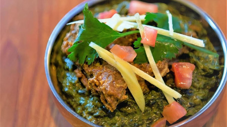 Aahaar Chicken Saag