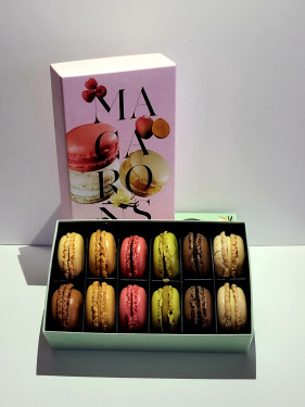 Traditional Macarons