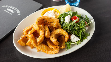 Entr Eacute;E Lemon Salt And Pepper Calamari