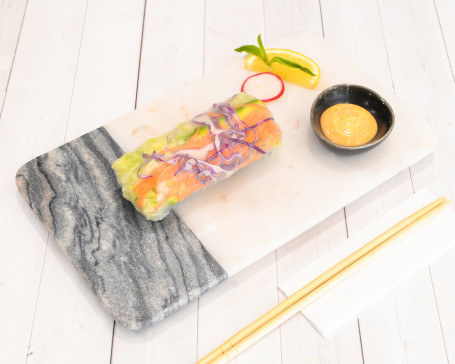 Low Carbohydrate Veggie Rice Paper Roll