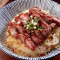 Gǔ Zǎo Wèi Hóng Shāo Ròu Jǐng Marinated Pork Donburi