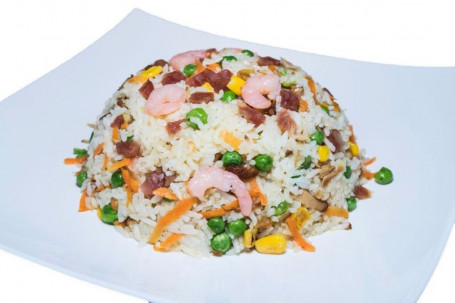Stir Fry Rice With Prawn, Chinese Sausage And Eggs