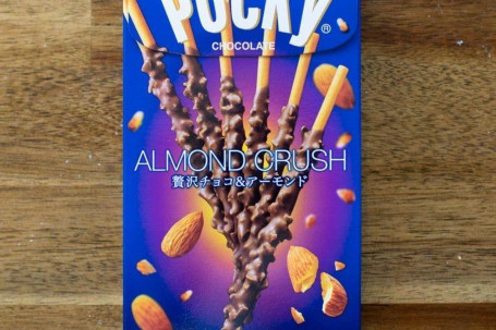 Pocky Chocolate Almond Crush