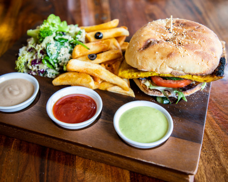 Tandoori Tofu Burger