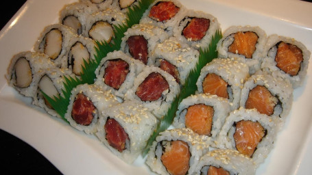 Spicy Triple Roll Entree
