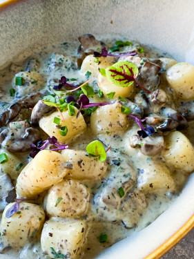 Gnocchi With Truffle, Mushrooms, Cream