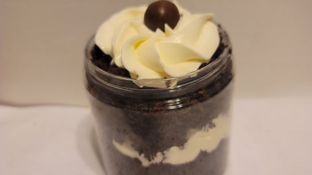 Chocolate Cheesecake Cake Jar