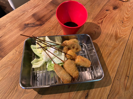 Zhà Chuàn Bìng Pán (6Chuàn Assorted Deep Fried Skewers (6Pcs