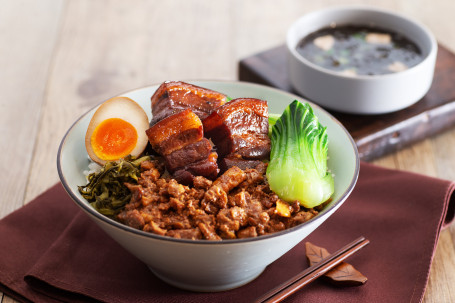 Gǔ Fǎ Màn Zhǔ Hōng Ròu Lǔ Ròu Fàn Braised Pork Belly W/ Braised Pork Rice