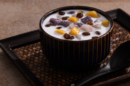 Gǔ Zǎo Xiān Cǎo Sān Sè Yù Yuán Traditional Herbal Jelly Three Colour Taro Balls