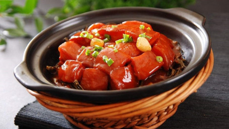 Máo Shì Hóng Shāo Ròu Mao’ S Braised Pork With Soy Sauce