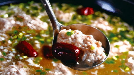 Yuán Wèi Ròu Wán Tāng Meatball Soup With Seasonal Vegetable