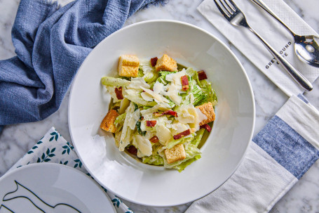 Caesar Salad With Country Style Dressing Tè Sè Kǎi Sā Shā Lǜ