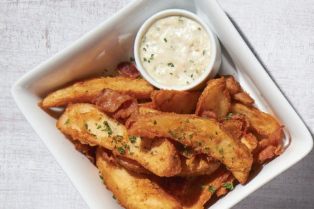 Home Fries With Aioli Tè Sè Zhà Shǔ Jiǎo Pèi Suàn Xiāng Jiàng