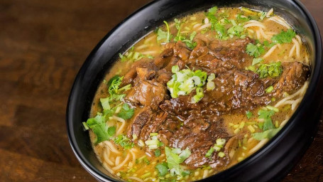 6 Hours Braised Beef Noodle Soup